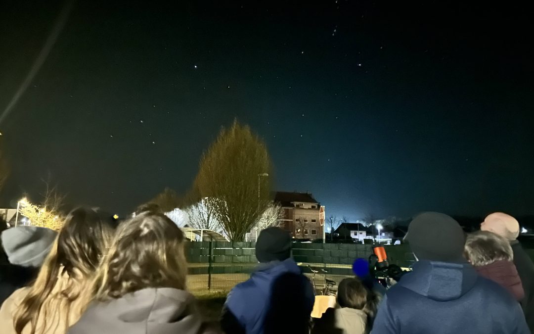 Večer pod zvezdami v dijaškem domu